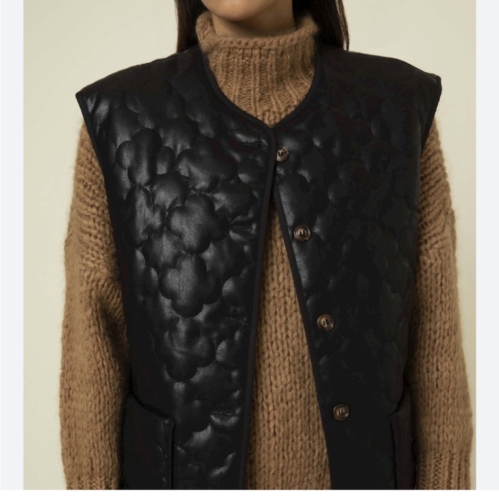 NEW FRNCH PARIS GISETTE/F12100 GILET NOIR MEDIUN WOMENS Black Quilted Vest
